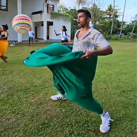 🔥🤹♀️ Granny Pants Yard Game