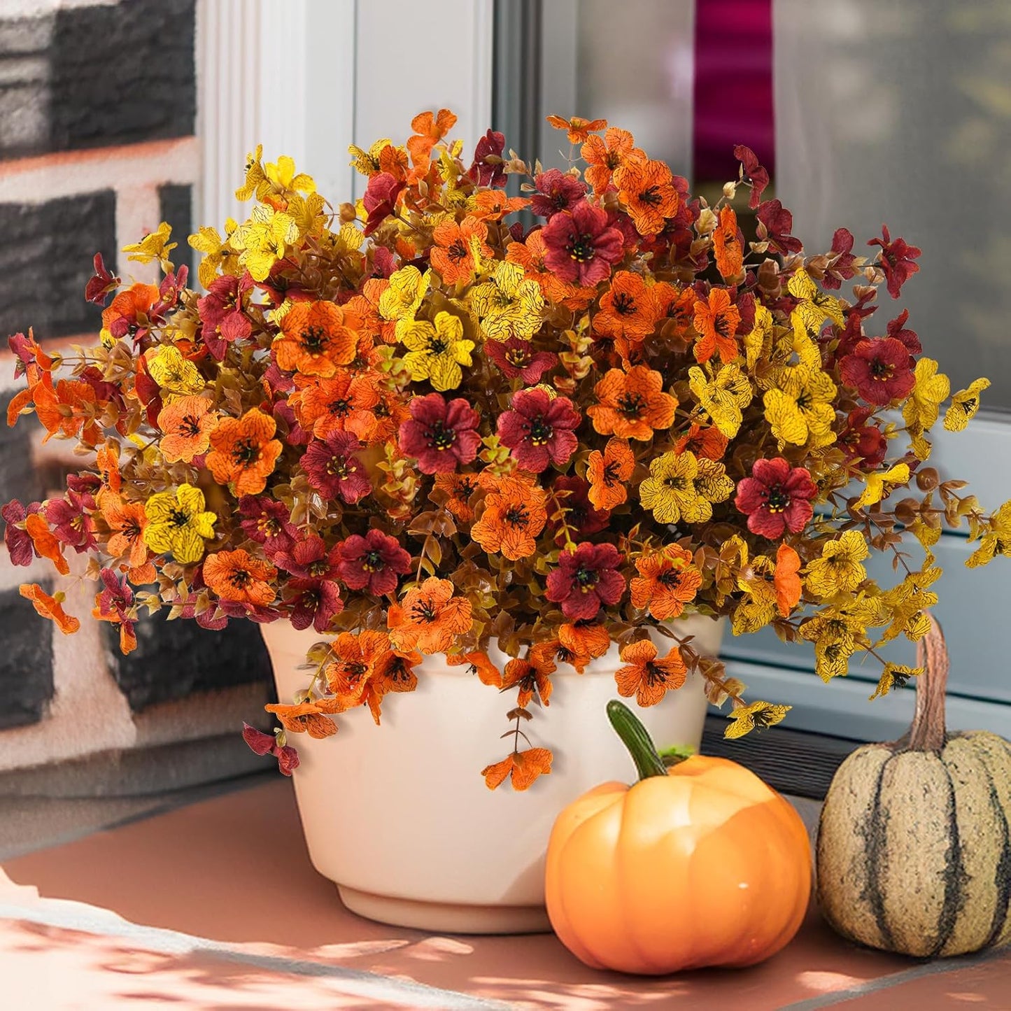 💐Artificial UV-resistant flowers: suitable for patios, porches and balconies