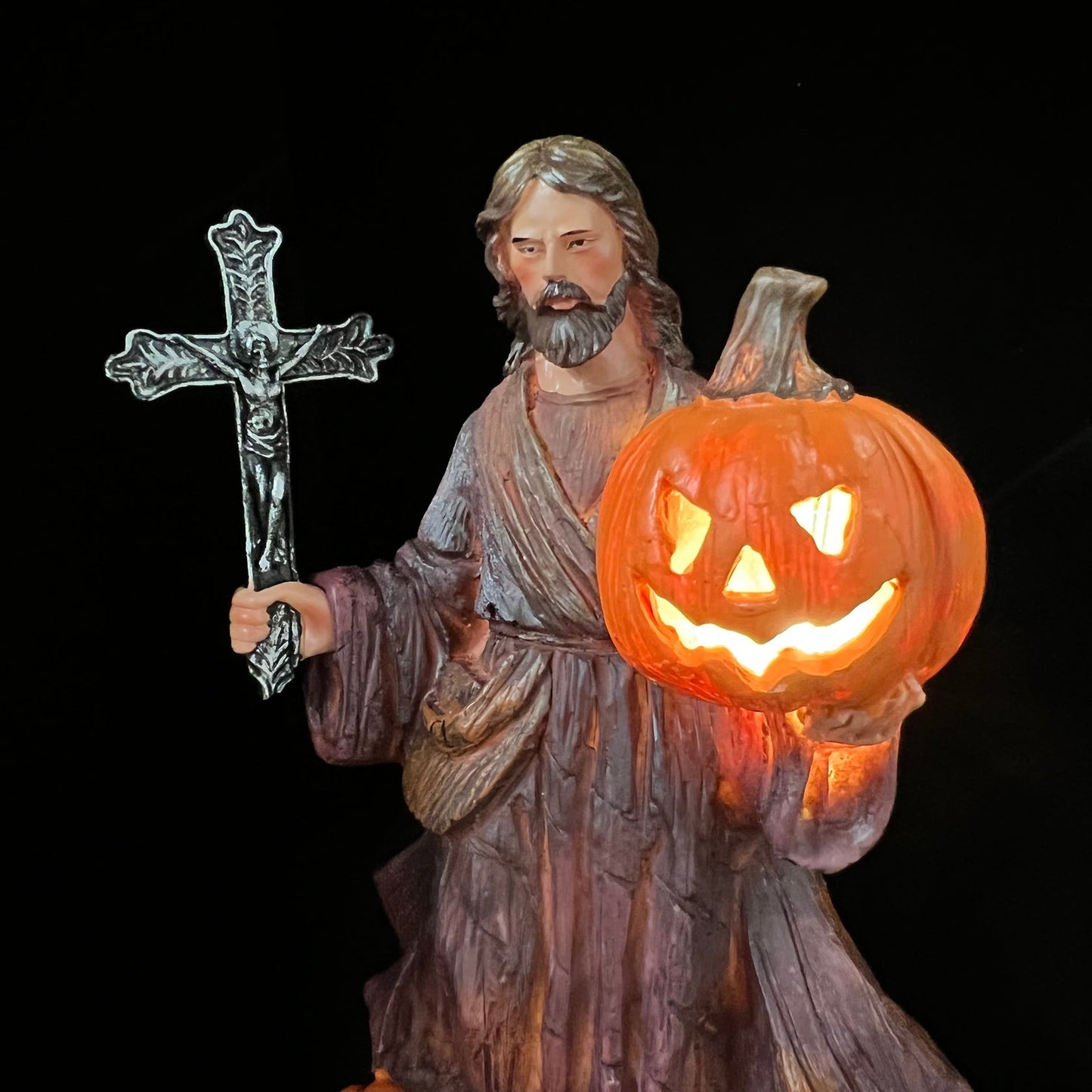 🎃Lumen Crucis - Sacred Halloween jesus